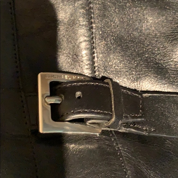 Michael Kors size 8 leather flat boots - Picture 2 of 4